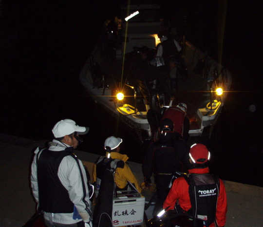 乗船風景、のりくらさんの船ですねこれは。