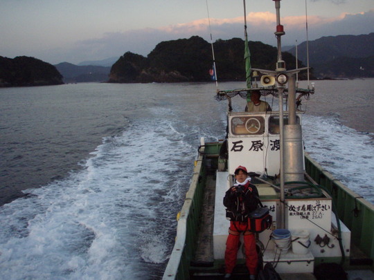 ¥Þ¥¤¥¯¤ÈÃÏÀ¼¤Ç¤ä¤Ã¤Æ¤¯¤ì¤Þ¤¹¡£»ä¤¿¤Á¤¬Àè¤Ë²ó¼ý¤Ë»²¤ê¤Þ¤¹¡£