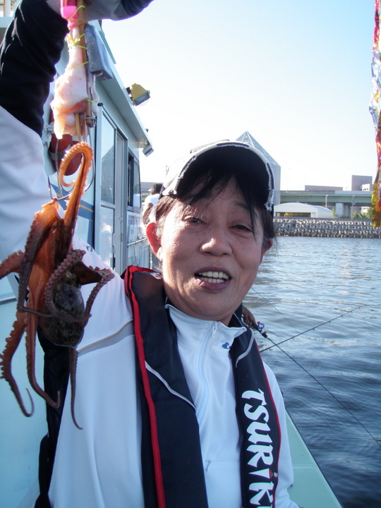 今年は泉ダコがブランド化され、かなりのタコ人口になりました。