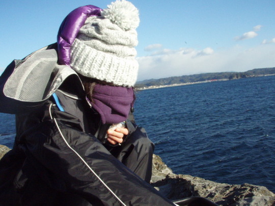 でも寒いね、かわいそう。おっちゃんがコーシー入れるからね。