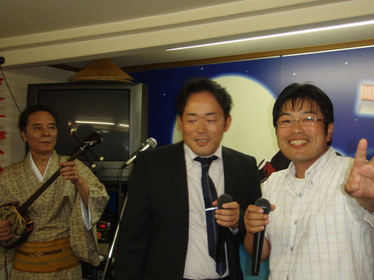 こっちは島唄です。