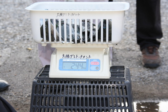 優勝者の決勝の重さ