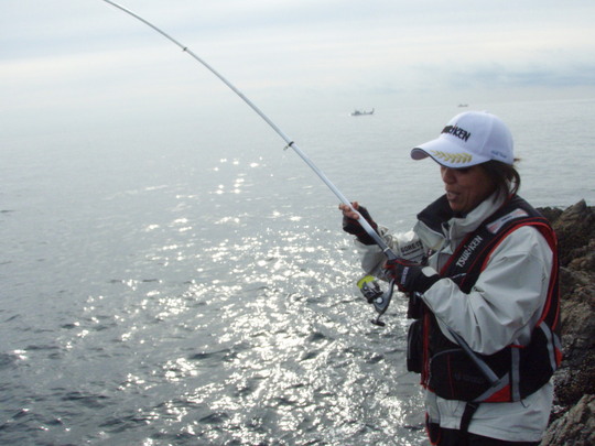 おっカミサンに根掛かりのようなすごい引き!