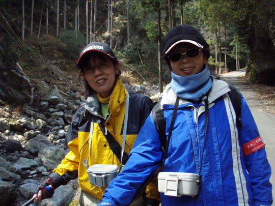 カミサンと乾さんのツーショット。アップにするなと言ってましたが・・・。