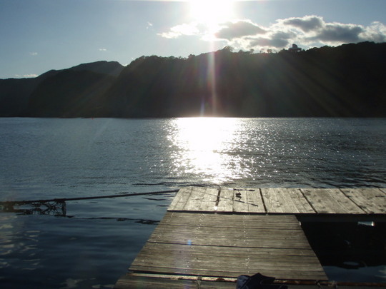 夕暮れとともに沈んで行きました〜