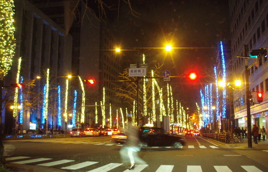 御堂筋、信号待ち。