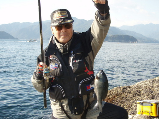 この方と長い間釣りをしてます