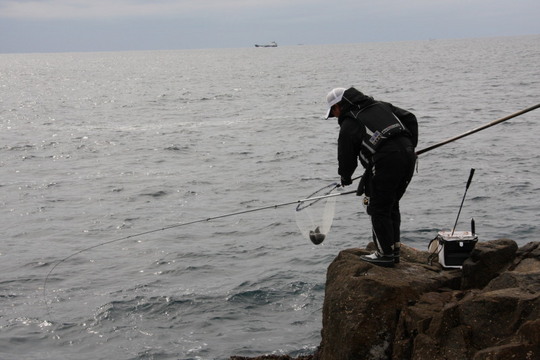 緊張状態からやや解放される