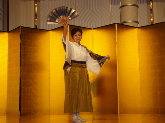 橋野あやこさんの黒田節。