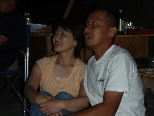 花火を見つめる素敵なまなざしがそこにありました。