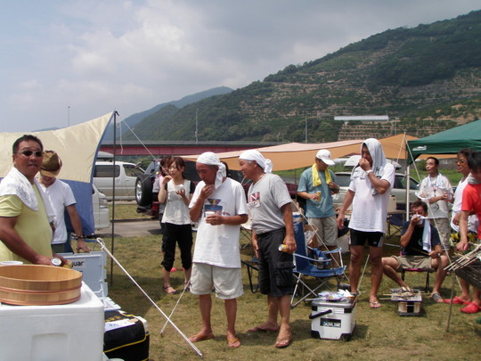 たちまちなくなったそうめんの周り