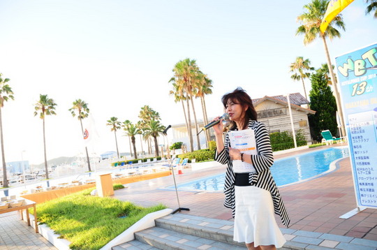 MCはご存じ永田まりさんです。