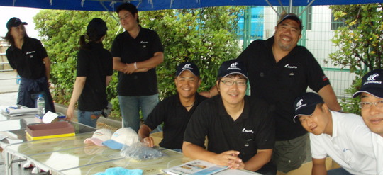 ¥Ï¥ä¥Ö¥µ¤Î¥¹¥¿¥Ã¥Õ¡¢Âγʤ¬¤¤¤¤¤Î¤¬¾®Ìî¤Á¤ã¤ó