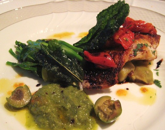 メインは、金目鯛のポアレ