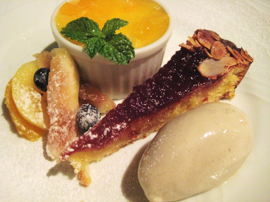 デザートも凝っていましたね