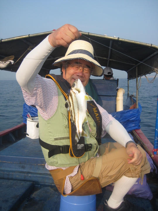 ³Ý¤«¤Ã¤¿µû¤Ï¡¢£³£°Ñ¤Û¤É¤Î¥³¥È¥Ò¥¤Ç¤·¤¿