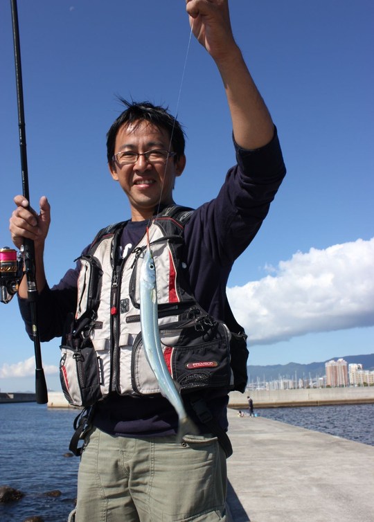 ¥µ¥è¥ê¤Ï¡¢£²£µÑÁ°¸å¤¬¥ì¥®¥å¥é¡¼¥µ¥¤¥º¤Ç¤·¤¿¤¬¡¢Ãæ¤Ë¤Ï£³£°Ñ¤òͤ¨¤ë¤â¤Î¤âº®¤¸¤ê¤Þ¤·¤¿