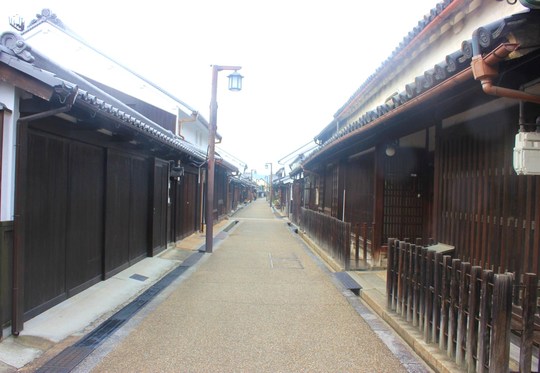 整然とした街並みが続きます