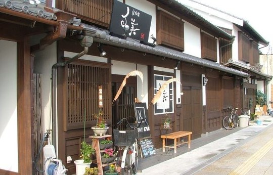 散髪屋さん「る美」。こじゃれてます